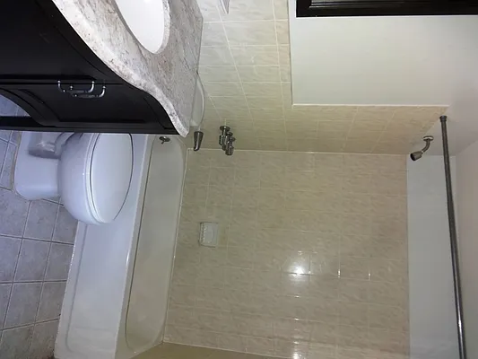 Rented by Blue Egg Realty Corp | media 11