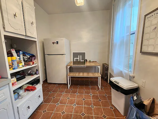 Rented by Highline Residential | media 4