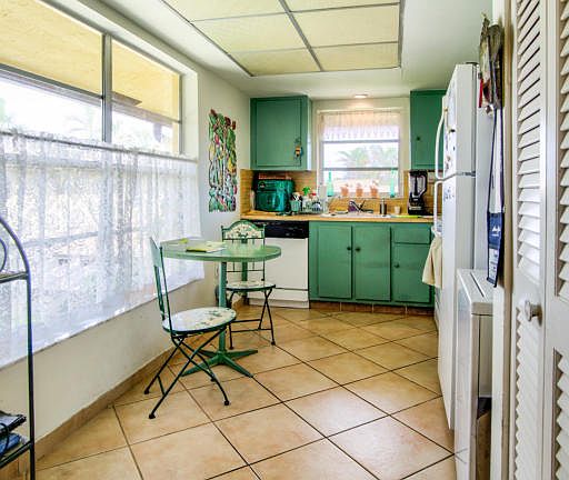 4th image of 13715 Via Aurora APT B