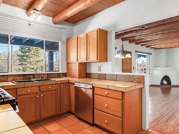 5th image of 214 Sombrio Dr #A