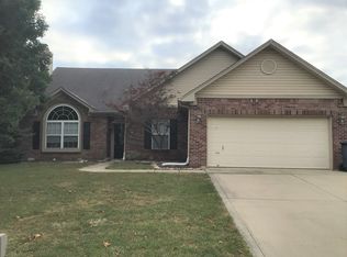 13905 Brightwater Dr, Fishers, IN 46038