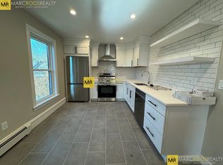 417 Auburn St APT 2L, Auburndale, MA 02466