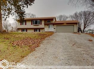 1115 Main St, Hamilton, IL 62341