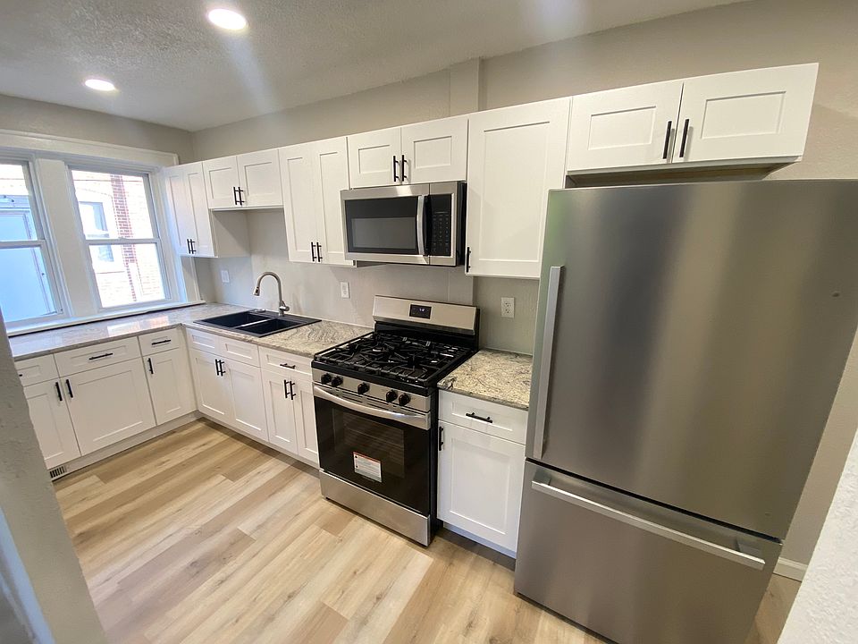 1st image of 4275 Ellenwood Ave #4