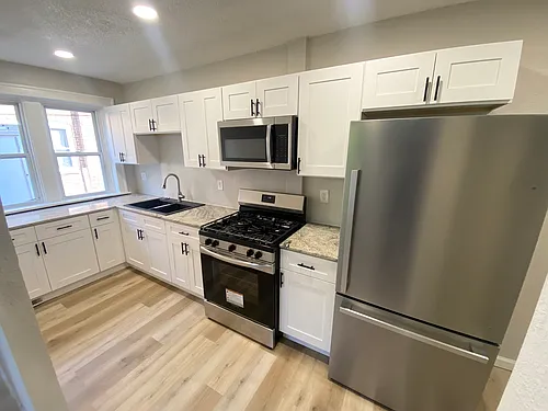 4275 Ellenwood Ave #4 Photo 1