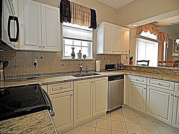 5th image of 1704 Woodmill St