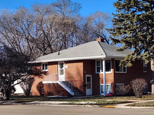 1422 E Ave E, Bismarck, ND 58501