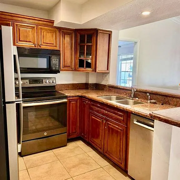 169 Santa Clara Dr #11 — Photo 5
