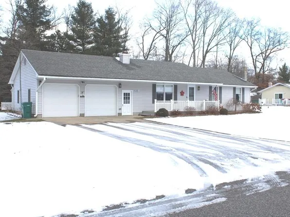 3121 Dale St, Harrison, MI 48625