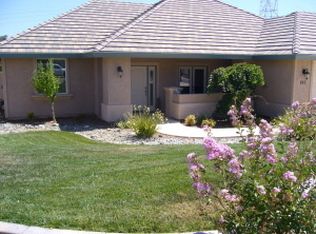 941 Albion Ave, Redding, CA 96003