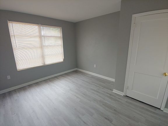 5th image of 5931 13th St N