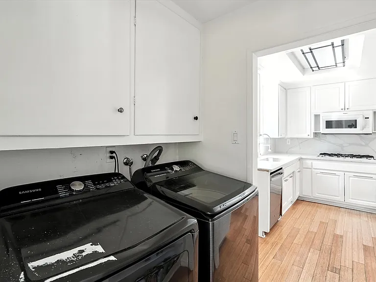 8846 Laramie Ave — Photo 9