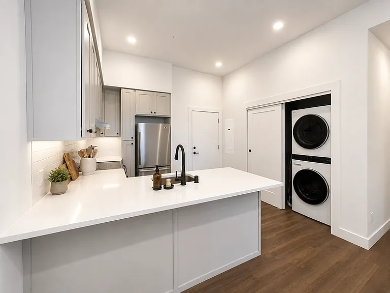 21806 E Indiana Ave #201 — Photo 7