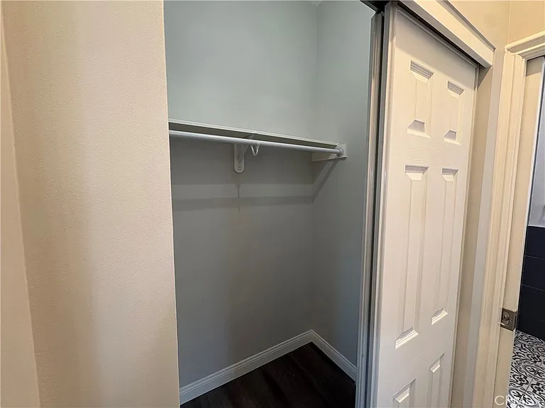 15228 S Ermanita Ave — Photo 12