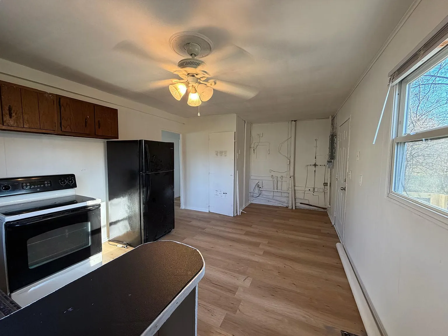 1440 Azalea Dr photo 1