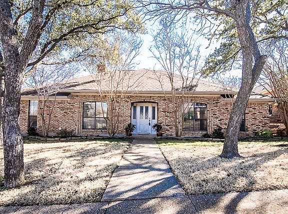 2nd image of 3528 Briarcliff Ct N