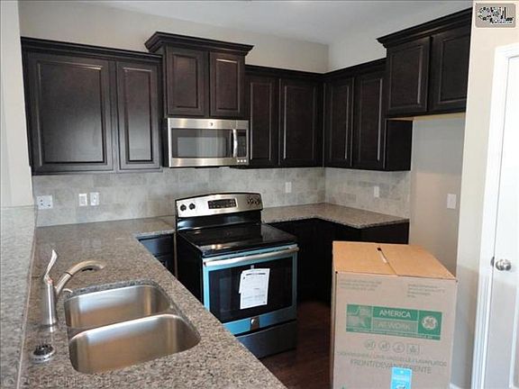 3rd image of 353 Eastfair Dr