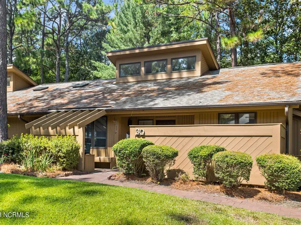 30 Village By The Lake Lake, Southern Pines, NC 28387