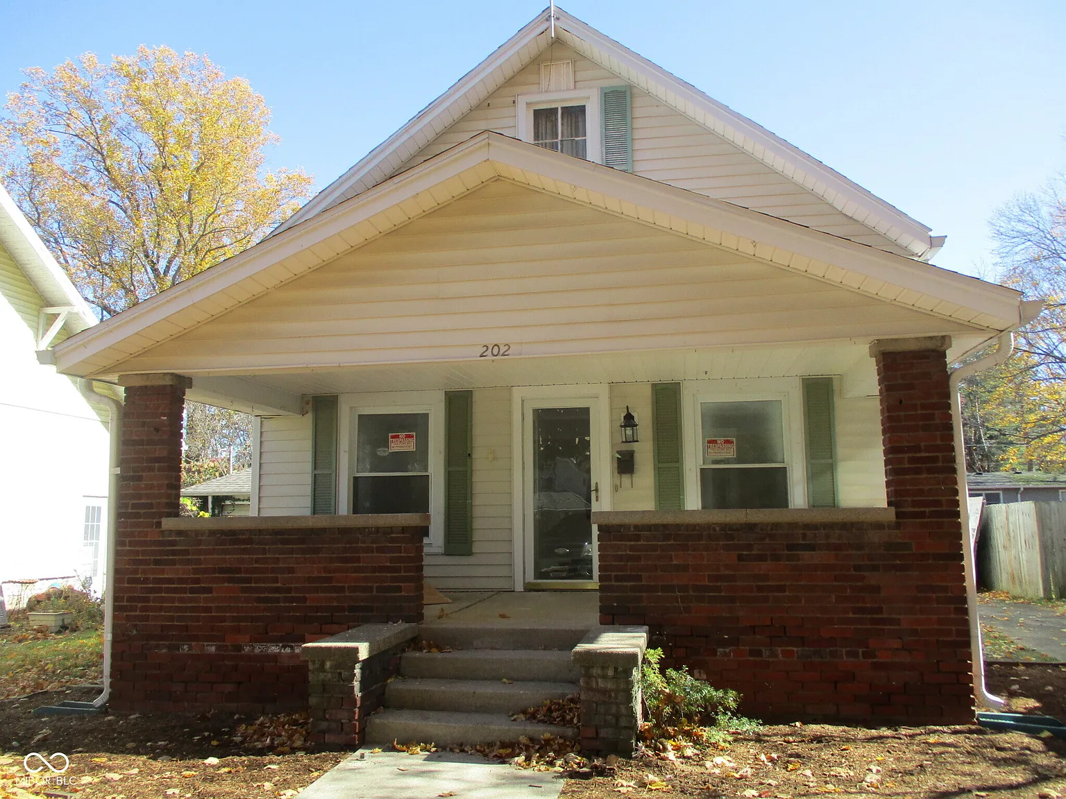202 S Barr St photo 1