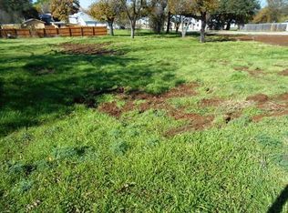 308 E Brown St, Llano, TX 78643