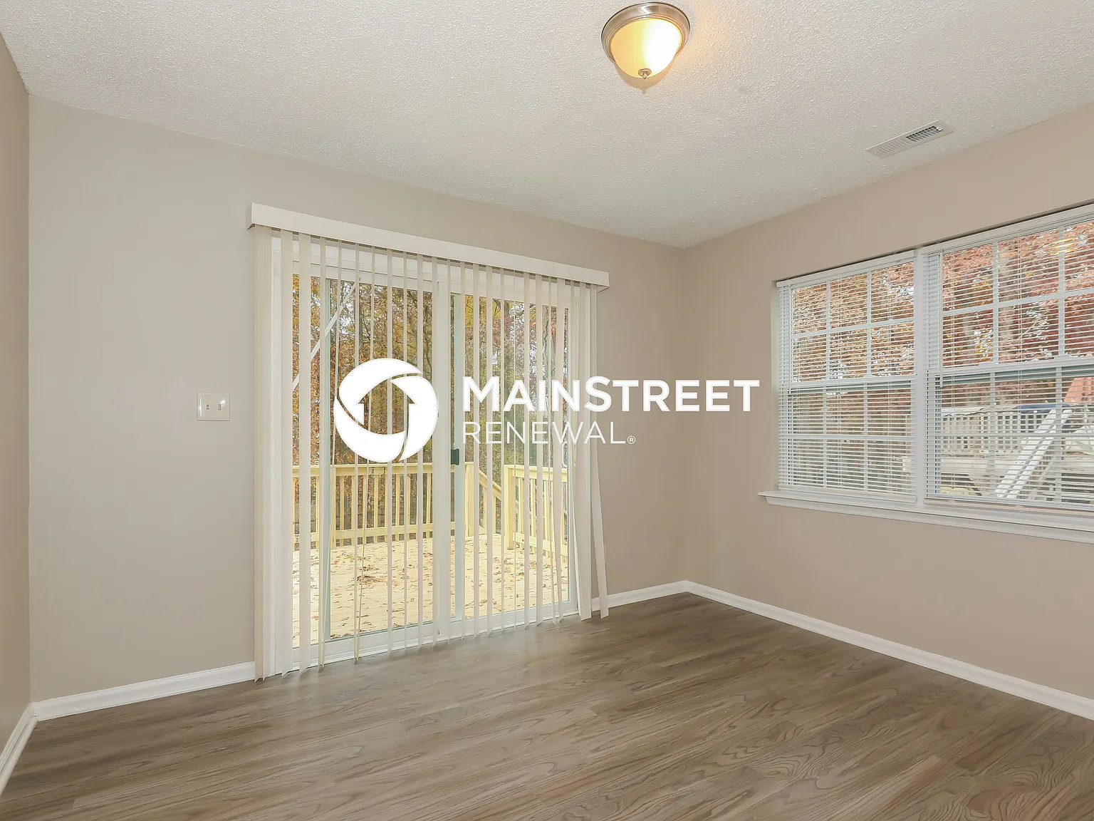 7516 Swedish Ivy Ln — Photo 2