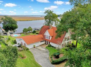 225 Ogeechee Dr, Richmond Hill, GA 31324