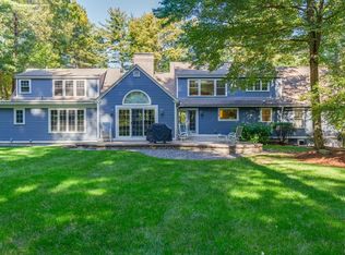 5 Bramley Hill Rd, Windham, NH 03087