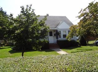 544 Pleasant St, Norwood, MA 02062