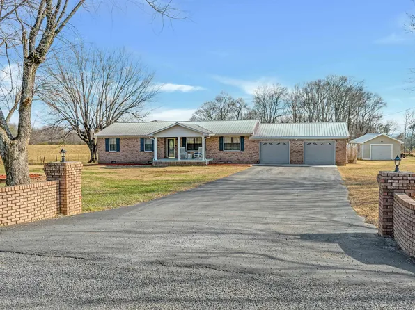 606 Brandon St, Sylvania, AL 35988