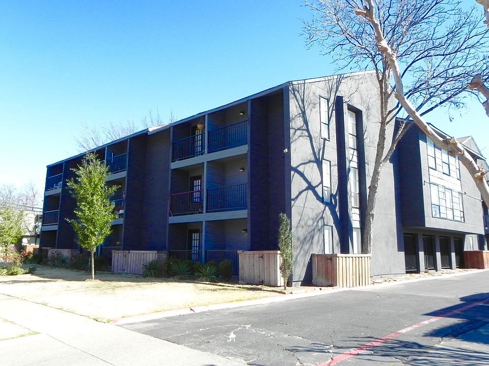 1st image of 2722 Throckmorton St APT 302
