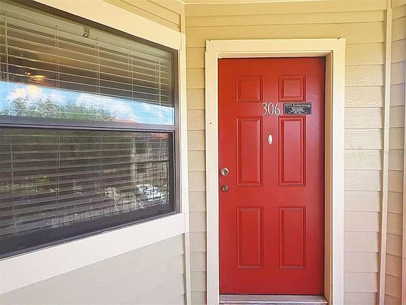 2nd image of 3008 PARKWAY BOULEVARD #306