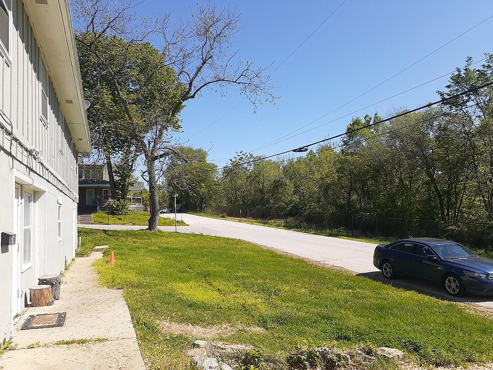 1st image of 706 N Willow Ave