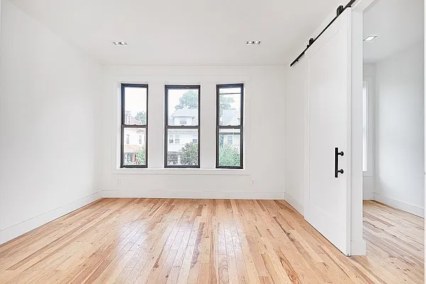 Rented by Skyward | media 4