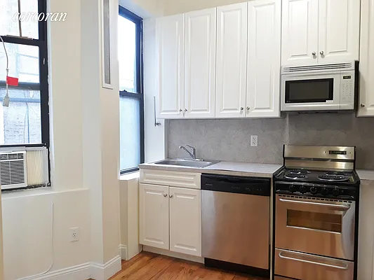 Rented by Corcoran | media 3