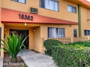 15352 Vanowen St #4, Van Nuys, CA 91406