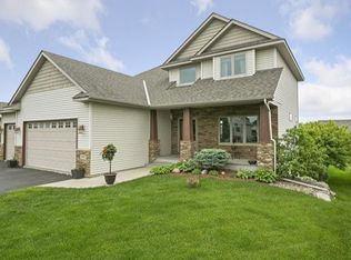 2047 River Bend Trl, Mayer, MN 55360