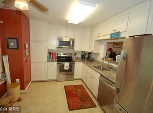 5906 Roberts Common Ct, Burke, VA 22015