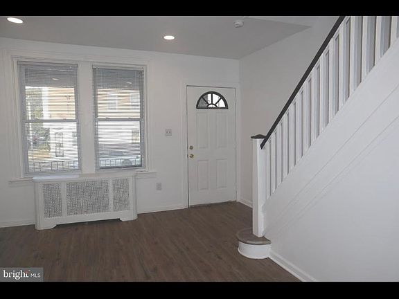 3rd image of 232 W Grange Ave