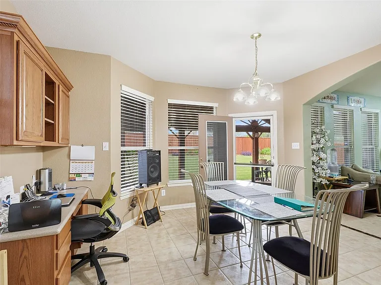 10002 River Bend Dr — Photo 12