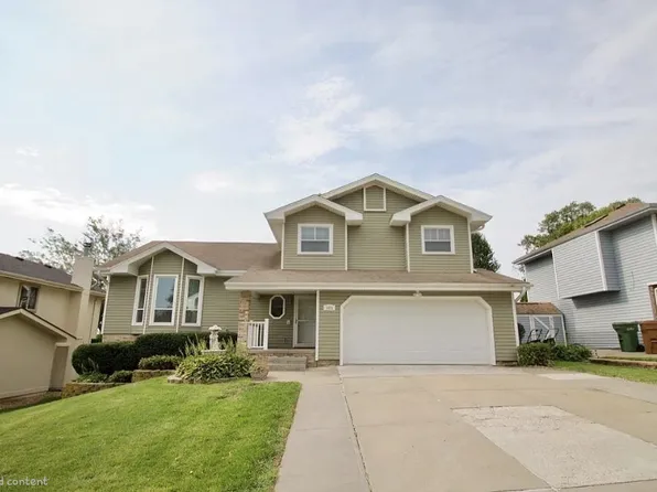 3421 Scott Dr, Bellevue, NE 68123