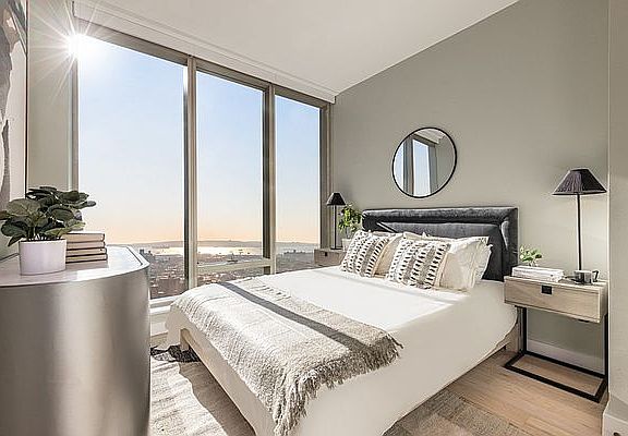 3rd image of 540 Fulton Mall APT 31G