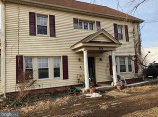 702 Barnsboro Rd, Mullica Hill, NJ 08062