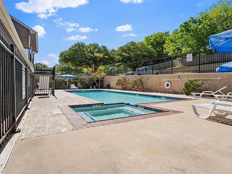1840 Burton Dr #223 — Photo 19