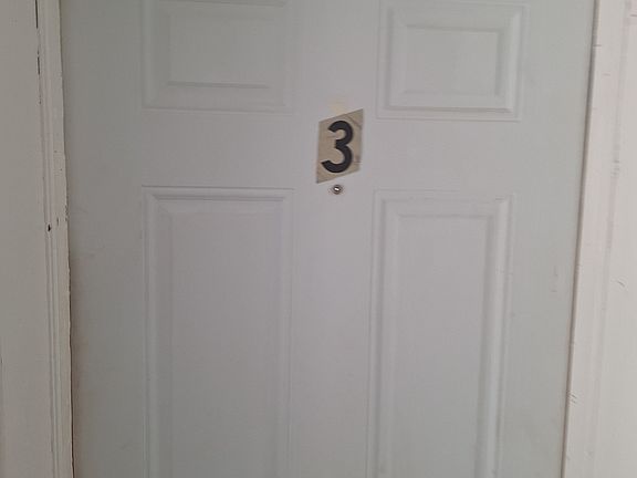 2nd image of 3438 E 140th St APT 3