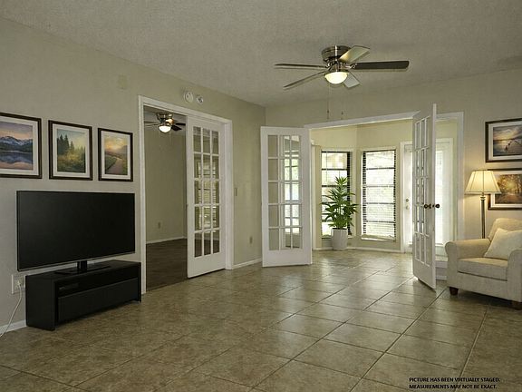3rd image of 4306 Middlebrook Rd