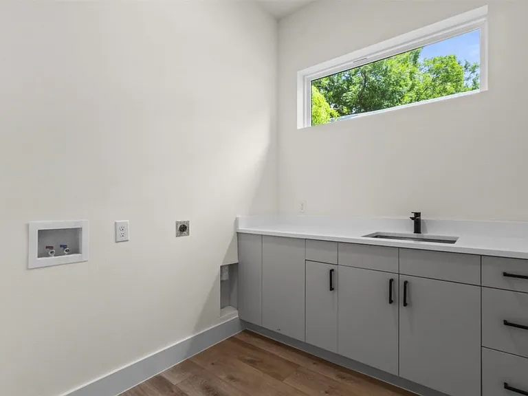 607 Grandview Ave — Photo 30