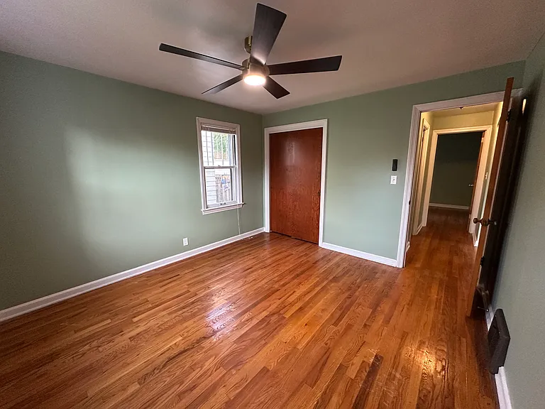 151 Clifton Dr — Photo 6