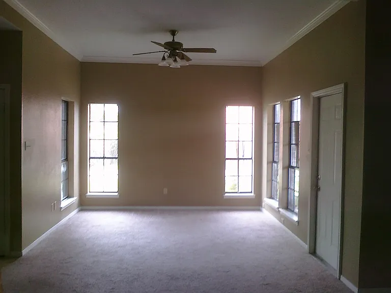 8222 Etienne Dr — Photo 11