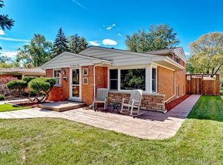 960 S Stratford Ave, Elmhurst, IL