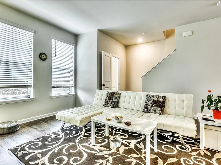 4320 Roland Heights Ave — Photo 13